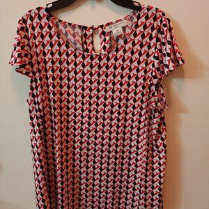 Red and black patterned shirt w/ blue accents